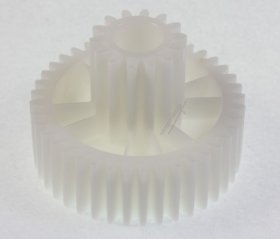 Gear - Kw713378 Penultimate Gear Mg700-mg720 [Delonghi]